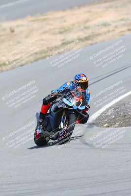 media/Mar-04-2023-TrackXperience (Sat) [[f3a86947c9]]/Group 3/session 1 turn 6/